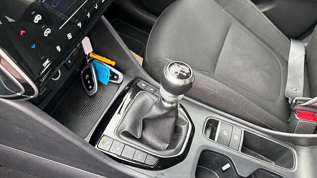Hyundai TUCSON 1.6 TGDi Premium 5dr 2WD Petrol Estate Silver