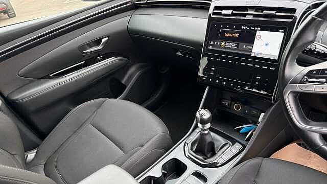 Hyundai TUCSON 1.6 TGDi Premium 5dr 2WD Petrol Estate Silver