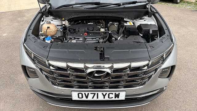 Hyundai TUCSON 1.6 TGDi Premium 5dr 2WD Petrol Estate Silver