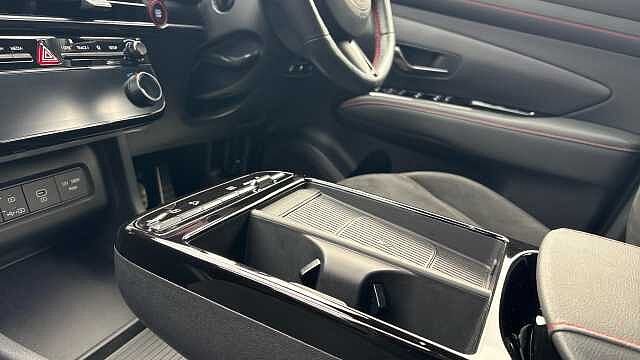Hyundai TUCSON 1.6T Hybrid N Line S 5dr Auto Hybrid Estate Black