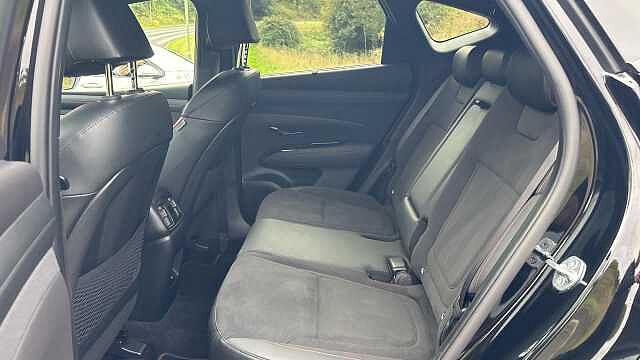 Hyundai TUCSON 1.6T Hybrid N Line S 5dr Auto Hybrid Estate Black