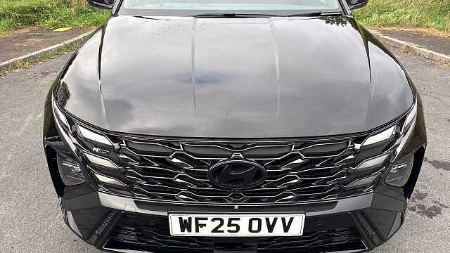 Hyundai TUCSON 1.6T Hybrid N Line S 5dr Auto Hybrid Estate Black
