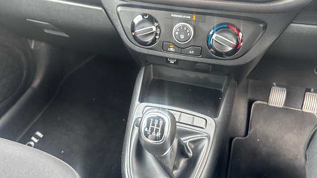 Hyundai I10 1.0 MPi SE Connect 5dr Petrol Hatchback Silver