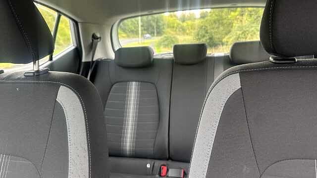 Hyundai I10 1.0 MPi SE Connect 5dr Petrol Hatchback Silver