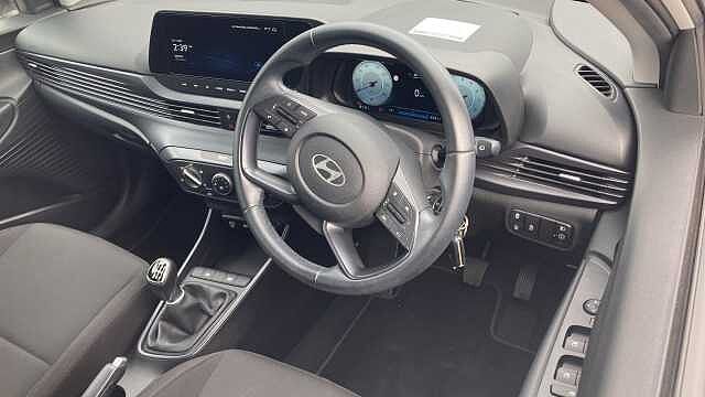 Hyundai I20 1.0T GDi Advance [Nav] 5dr Petrol Hatchback White