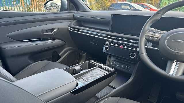 Hyundai TUCSON 1.6T 239 Hybrid Black Line 5dr Auto Hybrid Estate Pearl - Abyss Black