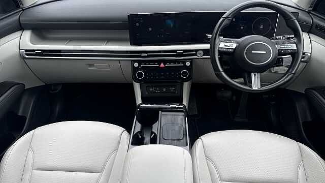 Hyundai TUCSON 1.6T Hybrid Ultimate 5dr Auto Hybrid Estate White