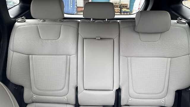 Hyundai TUCSON 1.6T Hybrid Ultimate 5dr Auto Hybrid Estate White