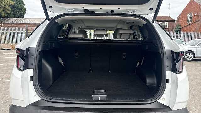 Hyundai TUCSON 1.6T Hybrid Ultimate 5dr Auto Hybrid Estate White
