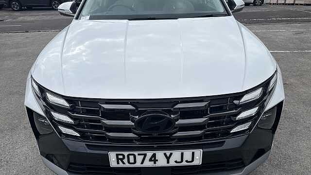 Hyundai TUCSON 1.6T Hybrid Ultimate 5dr Auto Hybrid Estate White