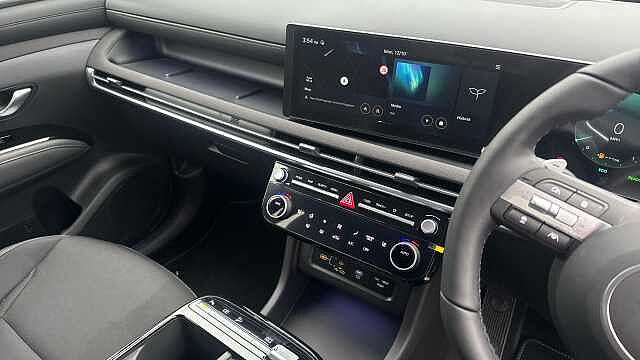 Hyundai TUCSON 1.6T 239 Hybrid Black Line 5dr Auto Hybrid Estate Abyss Black - Pearl