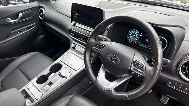 Hyundai KONA 150kW Ultimate 64kWh 5dr Auto Electric Hatchback Black