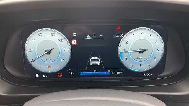 Hyundai BAYON 1.0 TGDi Ultimate 5dr DCT Petrol Hatchback White