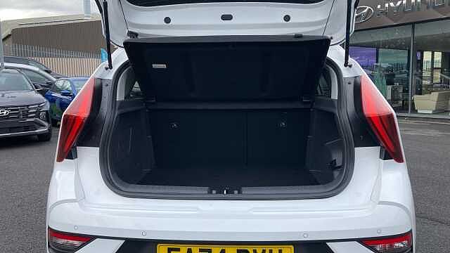 Hyundai BAYON 1.0 TGDi Ultimate 5dr DCT Petrol Hatchback White