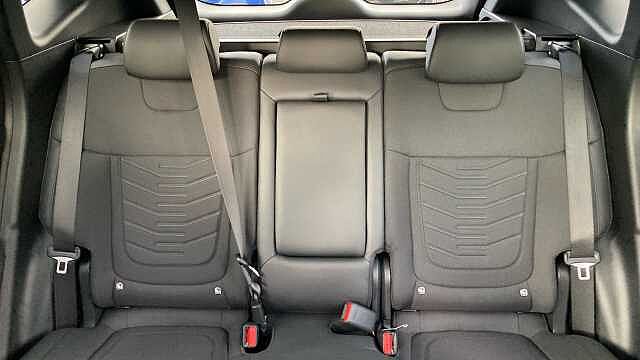 Hyundai TUCSON 1.6T 239 Hybrid Black Line 5dr Auto Hybrid Estate Abyss Black - Pearl