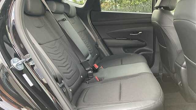 Hyundai TUCSON 1.6T 239 Hybrid Black Line 5dr Auto Hybrid Estate Abyss Black - Pearl