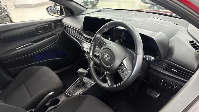 Hyundai BAYON 1.0 TGDi [90] Black Line 5dr DCT Red