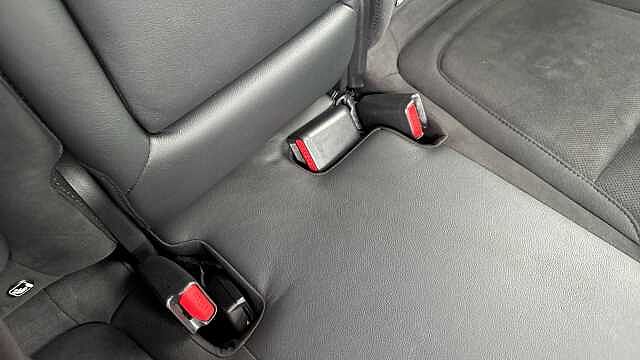Hyundai TUCSON 1.6 TGDi Plug-in Hybrid N Line 5dr 4WD Auto Red