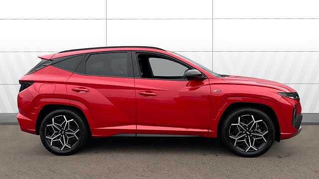 Hyundai TUCSON 1.6 TGDi Plug-in Hybrid N Line 5dr 4WD Auto Red