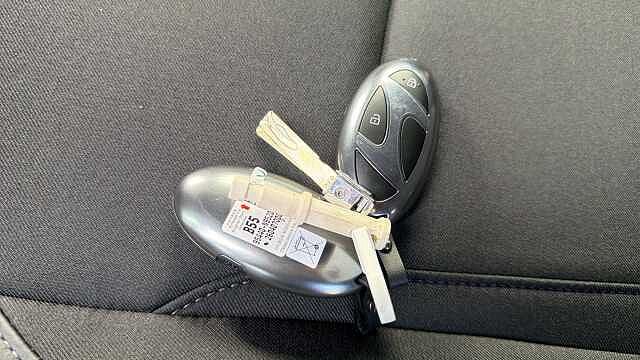 Hyundai TUCSON 1.6T 239 Hybrid Black Line 5dr Auto Hybrid Estate Abyss Black - Pearl