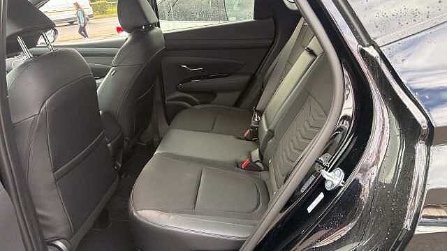 Hyundai TUCSON 1.6T 239 Hybrid Black Line 5dr Auto Hybrid Estate Abyss Black - Pearl