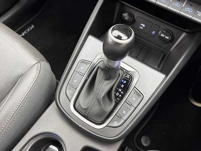 Hyundai KONA Hat 1.6 Gdi Hybrid 141 Ultimate Dct Black