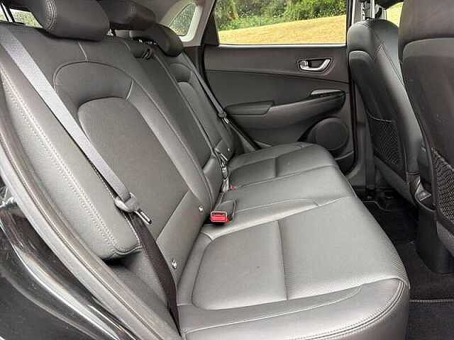 Hyundai KONA Hat 1.6 Gdi Hybrid 141 Ultimate Dct Black