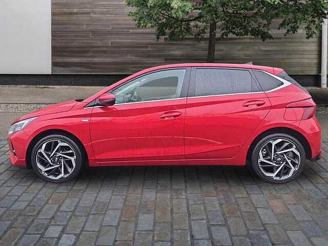 Hyundai I20 1.0 T-GDi MHEV Premium Hatchback 5dr Petrol Hybrid Manual Euro 6 (s/s) (100 ps) Red