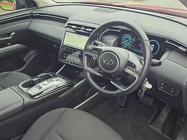 Hyundai TUCSON SE Connect 1.6 T-GDi Hybrid (230 ps)