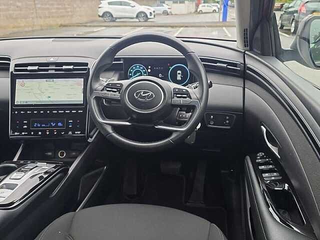 Hyundai TUCSON SE Connect 1.6 T-GDi Hybrid (230 ps)