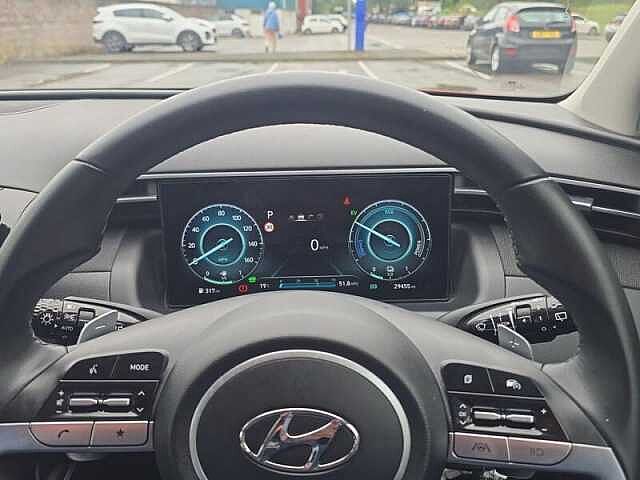 Hyundai TUCSON SE Connect 1.6 T-GDi Hybrid (230 ps)