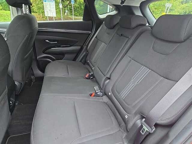 Hyundai TUCSON SE Connect 1.6 T-GDi Hybrid (230 ps)