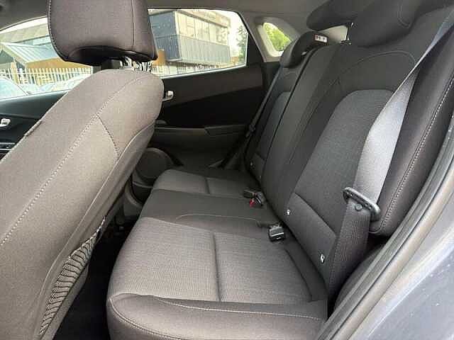 Hyundai KONA 1.6 h-GDi Premium SUV 5dr Petrol Hybrid DCT Euro 6 (s/s) (141 ps) Grey