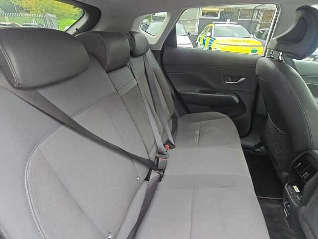 Hyundai KONA 65.4kWh Ultimate SUV 5dr Electric Auto (218 ps) White