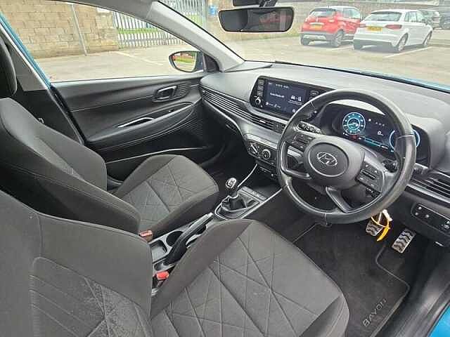 Hyundai BAYON 1.0 T-GDi MHEV SE Connect SUV 5dr Petrol Hybrid Manual Euro 6 (s/s) (100 ps) Blue