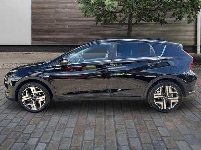 Hyundai BAYON 1.0 T-GDi MHEV Premium SUV 5dr Petrol Hybrid DCT Euro 6 (s/s) (100 ps) Black