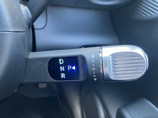Hyundai INSTER 85kW 01 49kWh 5dr Auto Beige