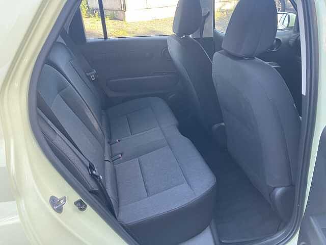 Hyundai INSTER 85kW 01 49kWh 5dr Auto Beige
