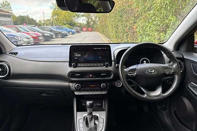 Hyundai KONA 1.6 GDi Hybrid Premium 5dr DCT Red