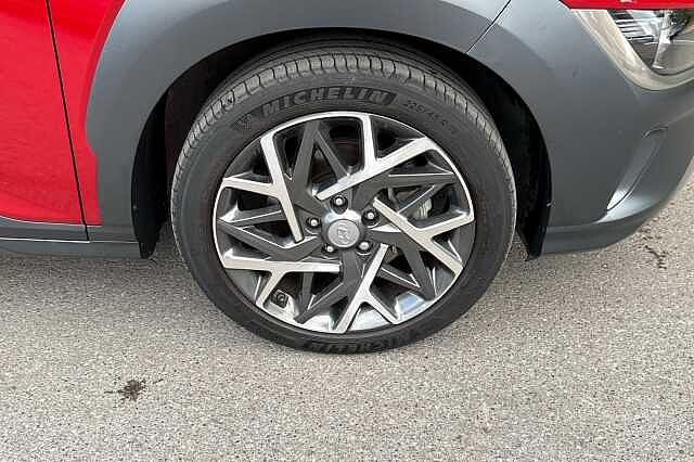 Hyundai KONA 1.6 GDi Hybrid Premium 5dr DCT Red