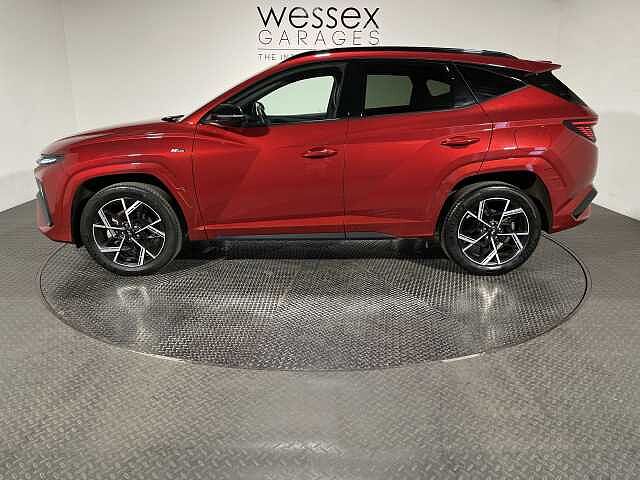 Hyundai TUCSON 1.6T Hybrid N Line 5dr Auto Red