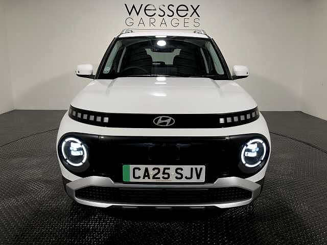 Hyundai INSTER 85kW 02 49kWh 5dr Auto White