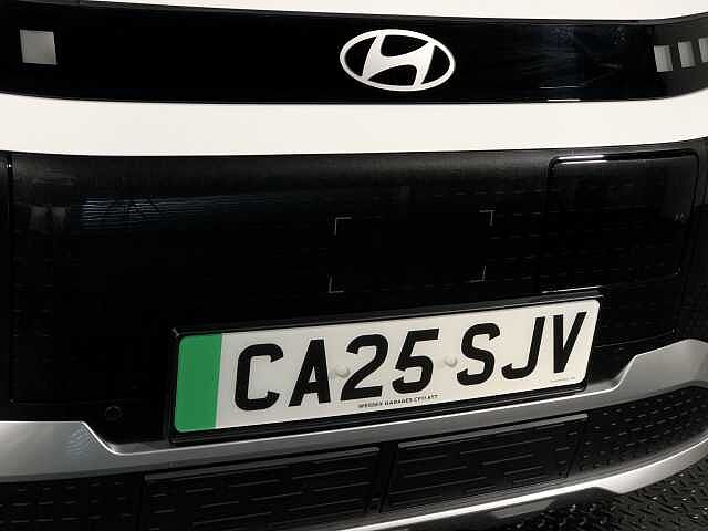 Hyundai INSTER 85kW 02 49kWh 5dr Auto White