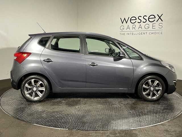 Hyundai IX20 1.6 SE Nav 5dr Grey