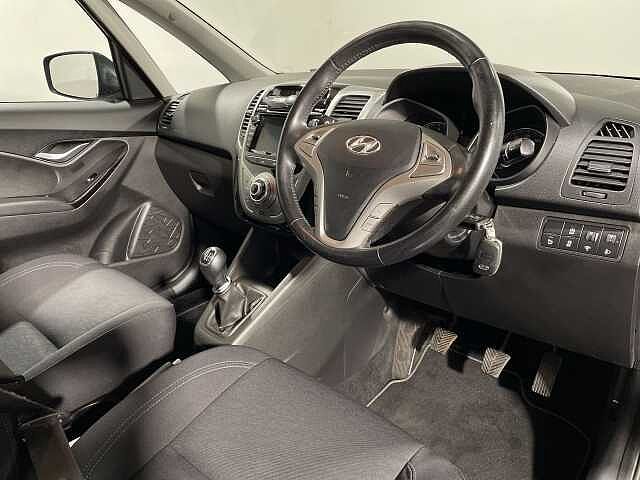 Hyundai IX20 1.6 SE Nav 5dr Grey