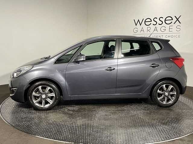 Hyundai IX20 1.6 SE Nav 5dr Grey