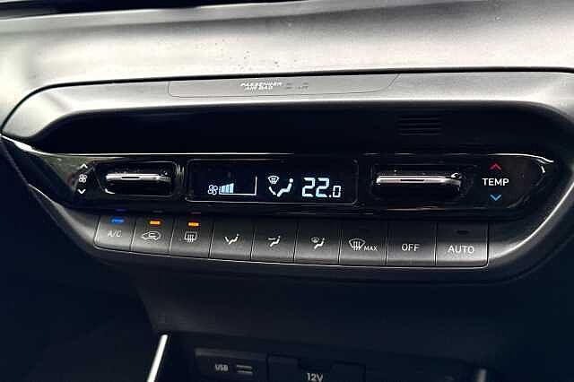 Hyundai I20 1.0T GDi 48V MHD Premium 5dr DCT Red