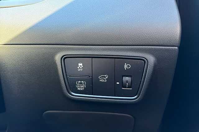 Hyundai TUCSON 1.6 TGDi Hybrid 230 Ultimate 5dr 2WD Auto White