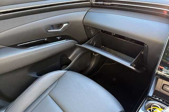 Hyundai TUCSON 1.6 TGDi Hybrid 230 Ultimate 5dr 2WD Auto White