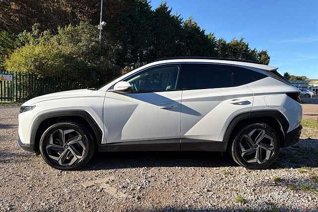 Hyundai TUCSON 1.6 TGDi Hybrid 230 Ultimate 5dr 2WD Auto White